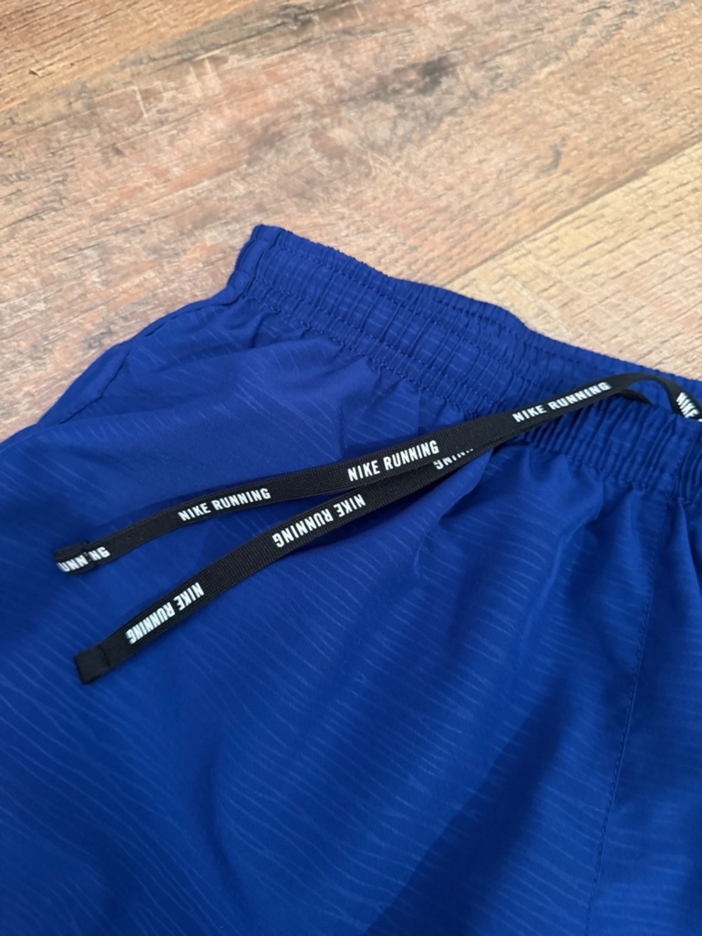 Nike Running Shorts - Picture 2 of 5